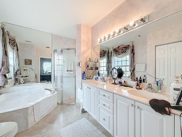 6174 Caladium Road, Delray Beach, FL 33484