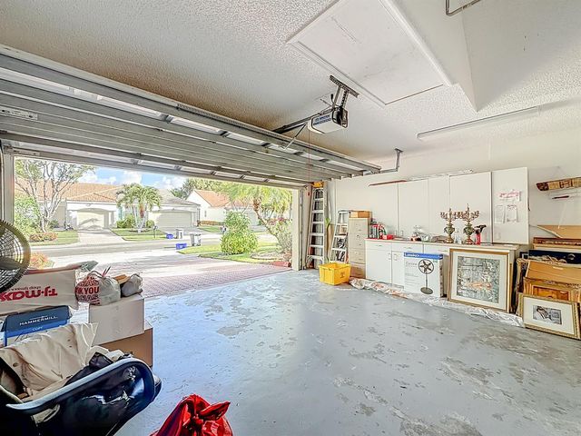 6174 Caladium Road, Delray Beach, FL 33484