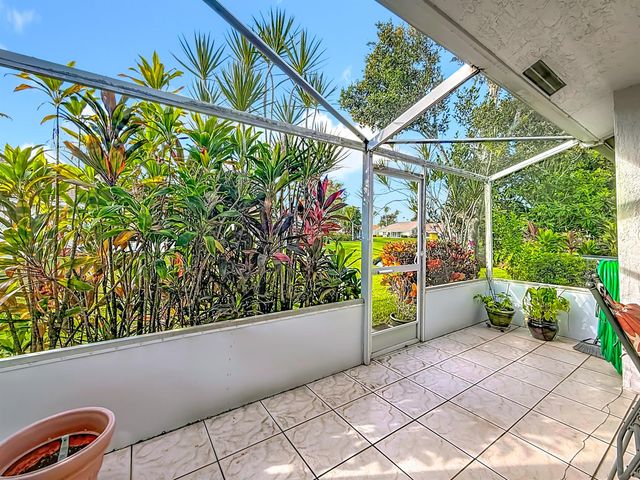 6174 Caladium Road, Delray Beach, FL 33484