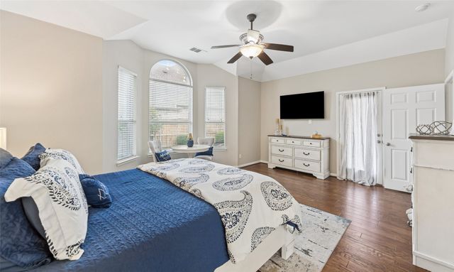 1301 Bramble Lane, Mansfield, TX 76063