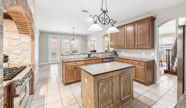 1301 Bramble Lane, Mansfield, TX 76063