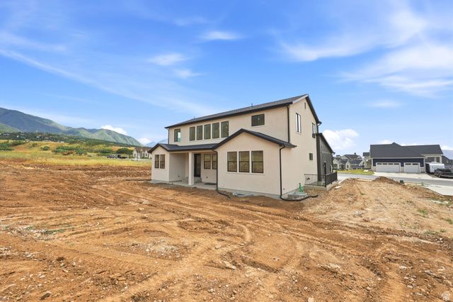 1515 S 920 E, Salem, UT 84653