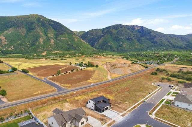 1515 S 920 E, Salem, UT 84653