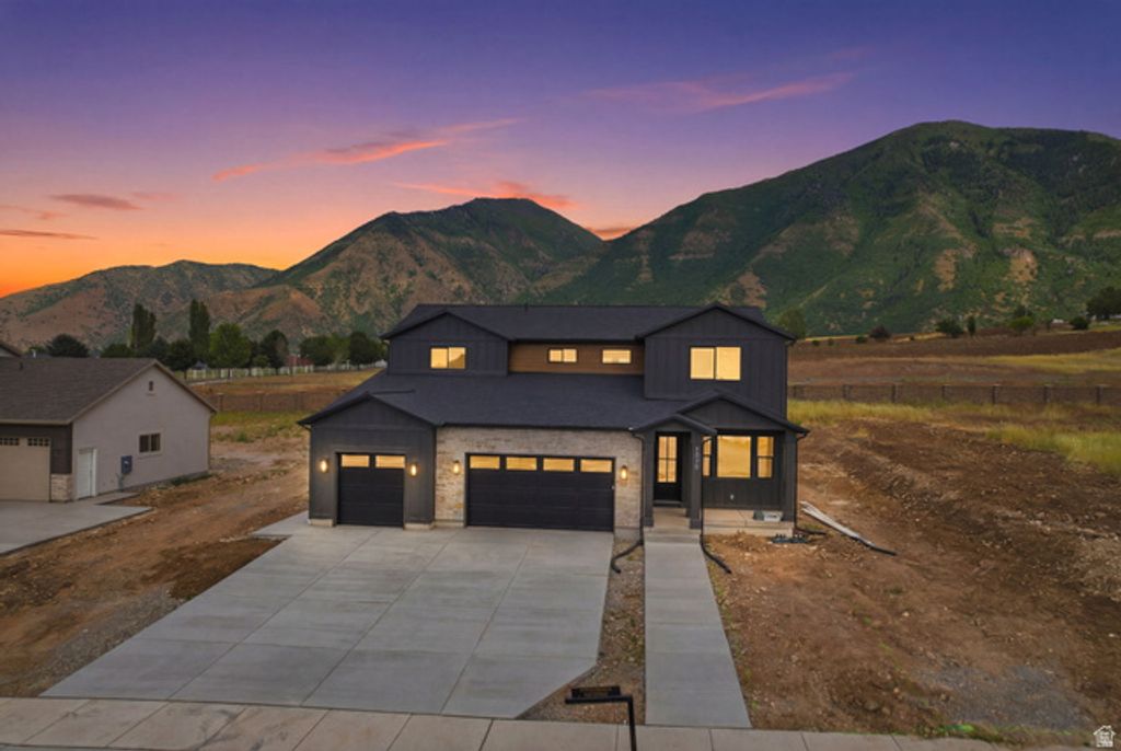 1515 S 920 E, Salem, UT 84653