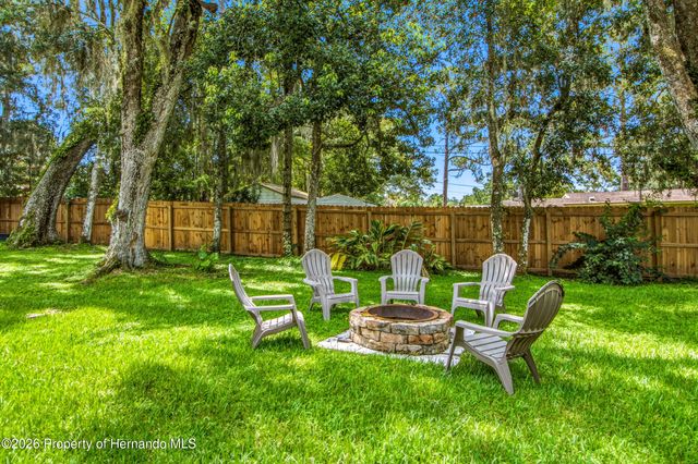 527 Colonial Drive, Brooksville, FL 34601