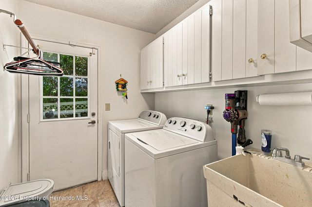 527 Colonial Drive, Brooksville, FL 34601