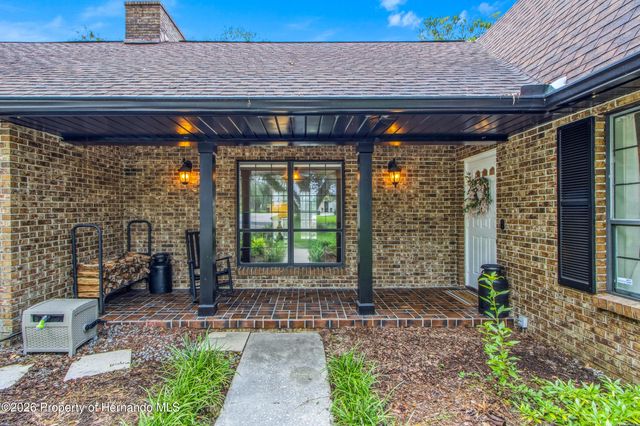 527 Colonial Drive, Brooksville, FL 34601