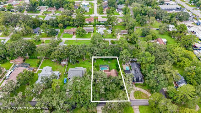 527 Colonial Drive, Brooksville, FL 34601