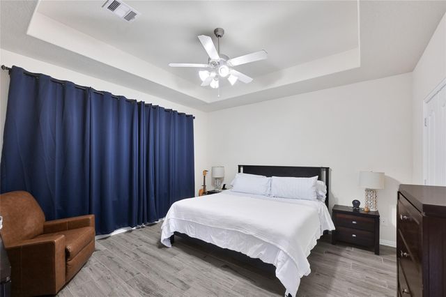 13331 Pecan Trails Drive, Santa Fe, TX 77510