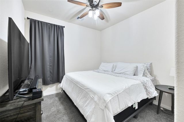 13331 Pecan Trails Drive, Santa Fe, TX 77510