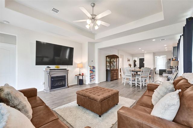 13331 Pecan Trails Drive, Santa Fe, TX 77510