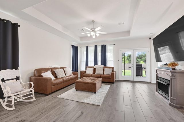 13331 Pecan Trails Drive, Santa Fe, TX 77510