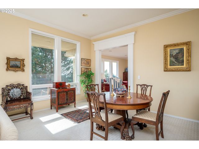 9015 Nw BARTHOLOMEW Dr, Portland, OR 97229