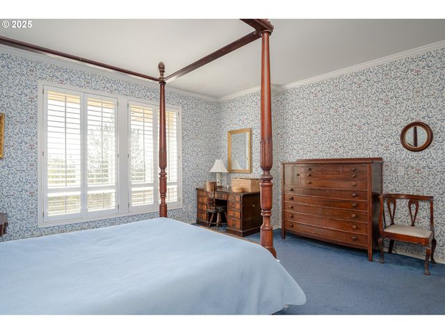 9015 Nw BARTHOLOMEW Dr, Portland, OR 97229