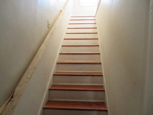 323 W 2nd Street, Paris, KY 40361