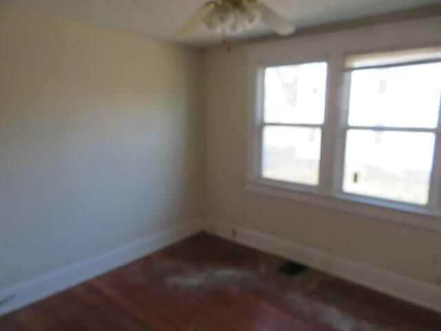 323 W 2nd Street, Paris, KY 40361