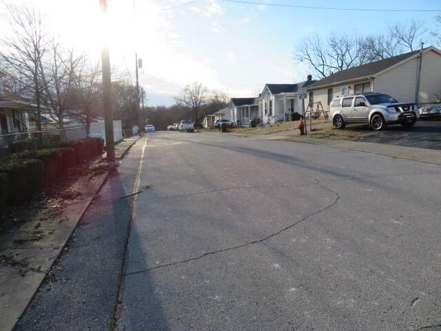 323 W 2nd Street, Paris, KY 40361