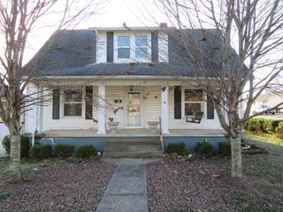 323 W 2nd Street, Paris, KY 40361