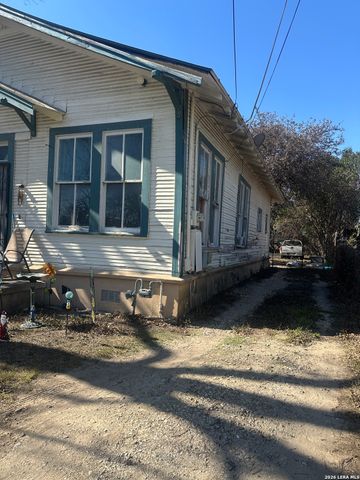 213 LAVONIA PL, San Antonio, TX 78214