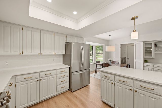 3004 Mossy Oak Lane, Bedford, TX 76021