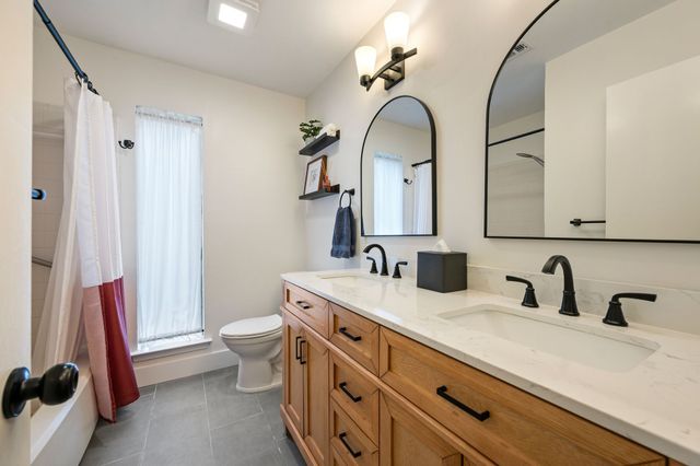 3004 Mossy Oak Lane, Bedford, TX 76021