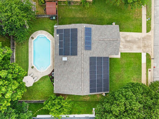 3004 Mossy Oak Lane, Bedford, TX 76021