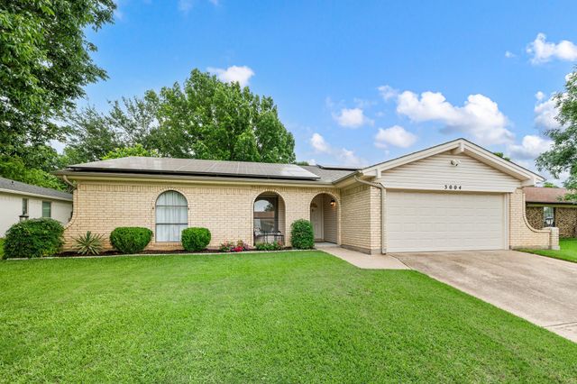 3004 Mossy Oak Lane, Bedford, TX 76021