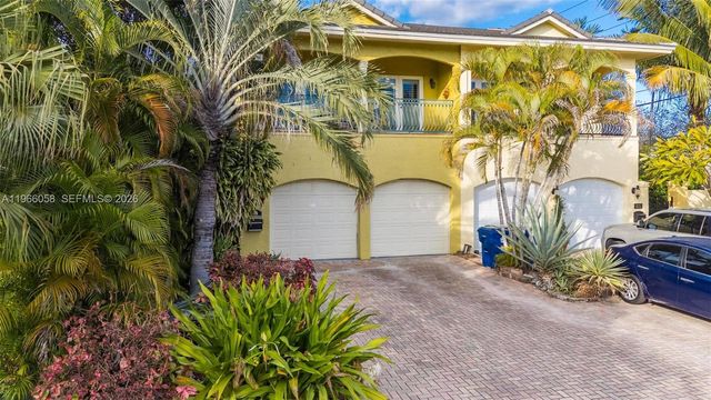 423 NE 23rd St, Wilton Manors, FL 33305
