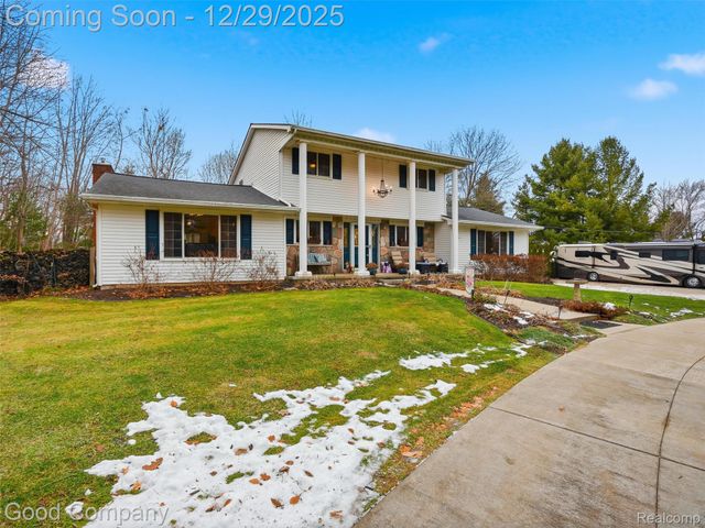 25625 Napier Road, Lyon Charter Township, MI 48178