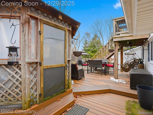 25625 Napier Road, Lyon Charter Township, MI 48178