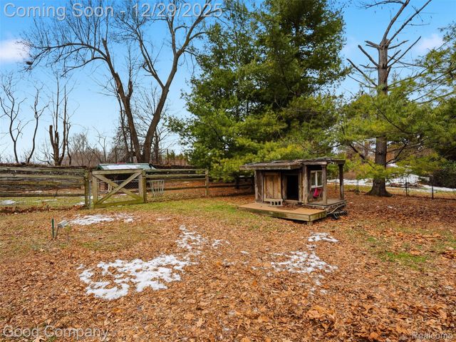 25625 Napier Road, Lyon Charter Township, MI 48178