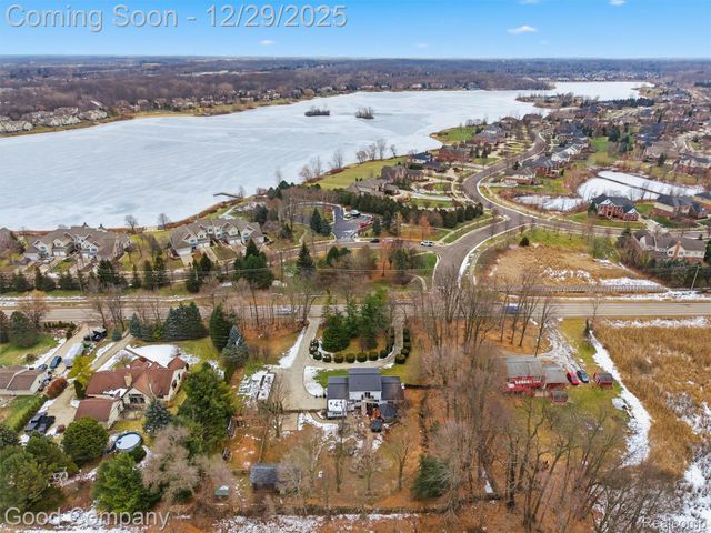 25625 Napier Road, Lyon Charter Township, MI 48178