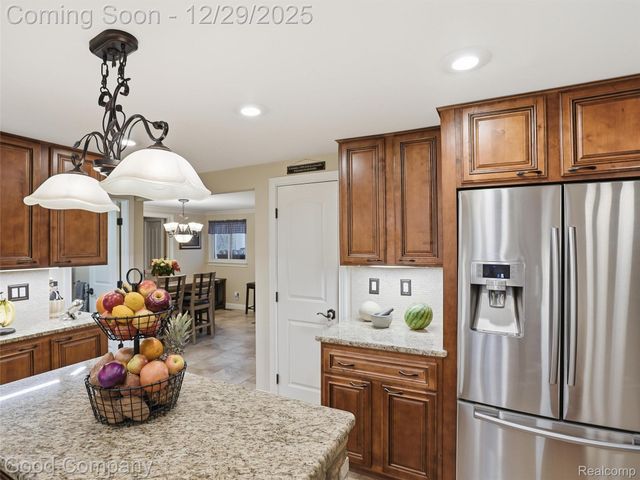 25625 Napier Road, Lyon Charter Township, MI 48178