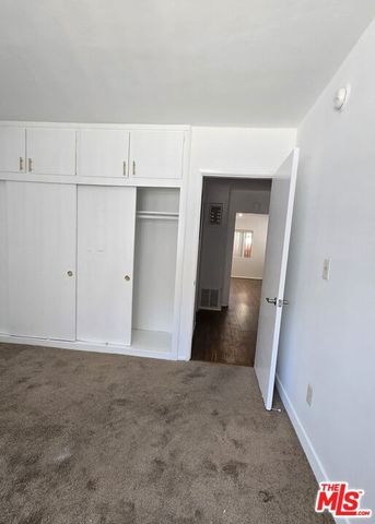 2219 Crenshaw Boulevard 2, Los Angeles, CA 90016