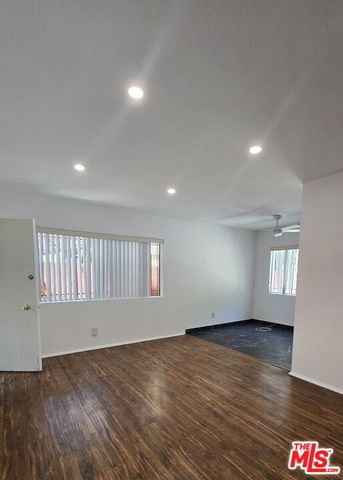 2219 Crenshaw Boulevard 2, Los Angeles, CA 90016