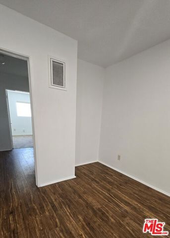 2219 Crenshaw Boulevard 2, Los Angeles, CA 90016