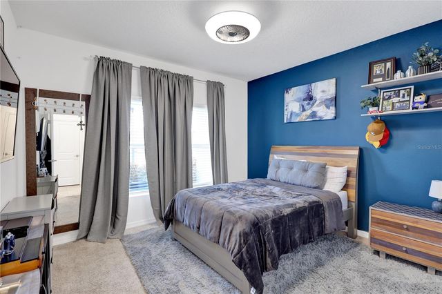 585 PINK IBIS BEND, St Cloud, FL 34772