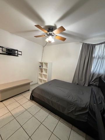 8409 Forest Hills Drive, Coral Springs, FL 33065