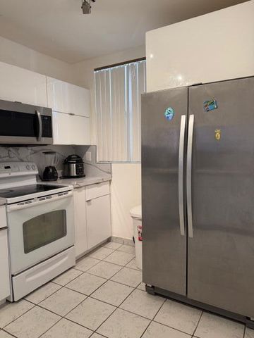 8409 Forest Hills Drive, Coral Springs, FL 33065