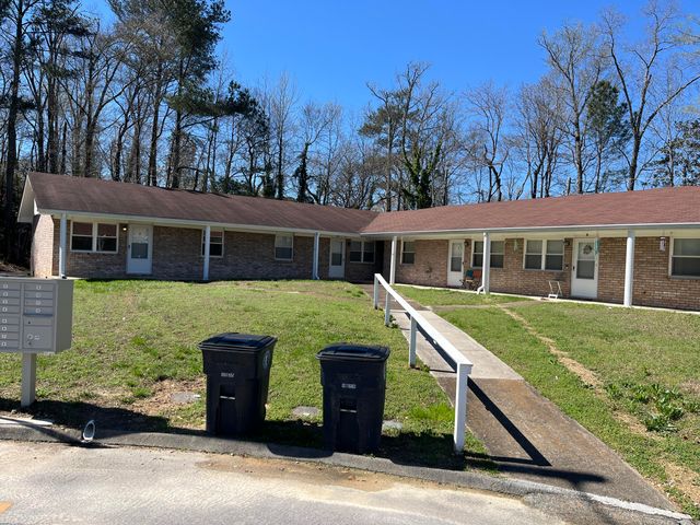 1413 Mana Lane 12, Chattanooga, TN 37412