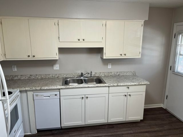 1413 Mana Lane 12, Chattanooga, TN 37412