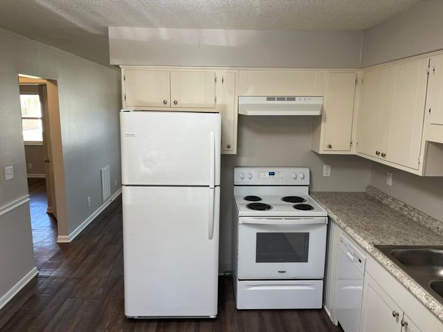 1413 Mana Lane 12, Chattanooga, TN 37412