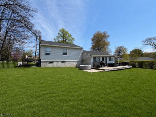 3 Elizabeth Ln, Rockaway Twp., NJ 07866