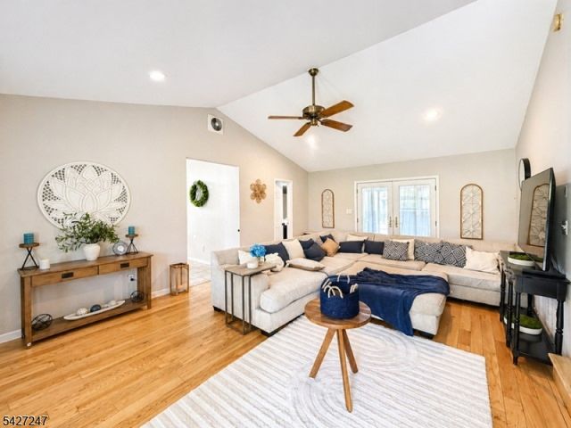 3 Elizabeth Ln, Rockaway Twp., NJ 07866