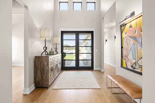 1060 Albatross Way, Kerrville, TX 78028