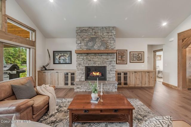 4434 E Sorrel Ave, Hayden, ID 83835