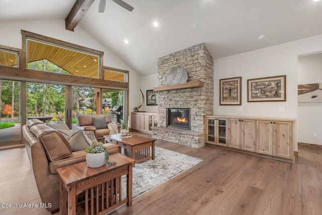 4434 E Sorrel Ave, Hayden, ID 83835