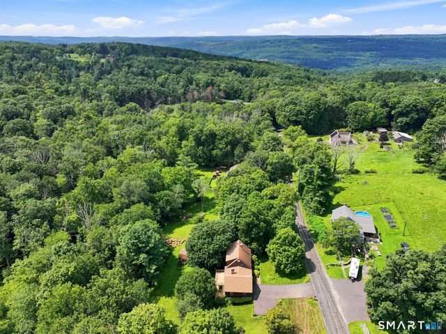 43 Minor Road, Plymouth, CT 06786