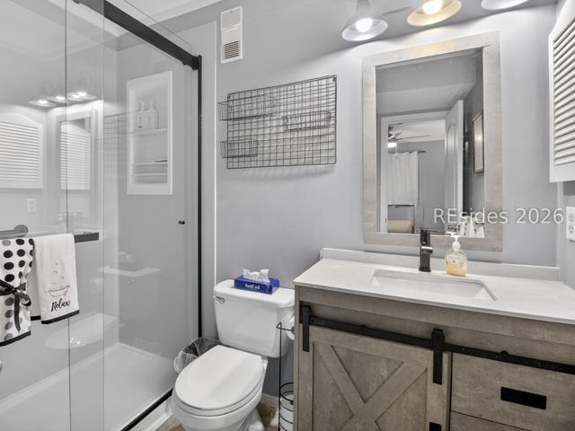 40 Folly Field Road 130, Hilton Head Island, SC 29928