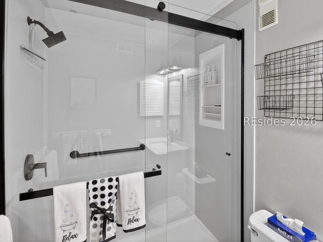 40 Folly Field Road 130, Hilton Head Island, SC 29928